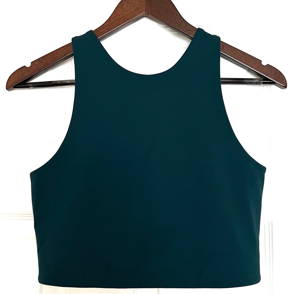 Dylan sports bra in Globe